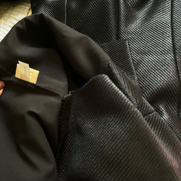 L'Agence black fitted dress sz 6 - Picture 12 of 17